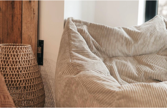 Cord Bean Bag Armchairs vs. Traditional Armchairs: Which Is Better for Modern Living?