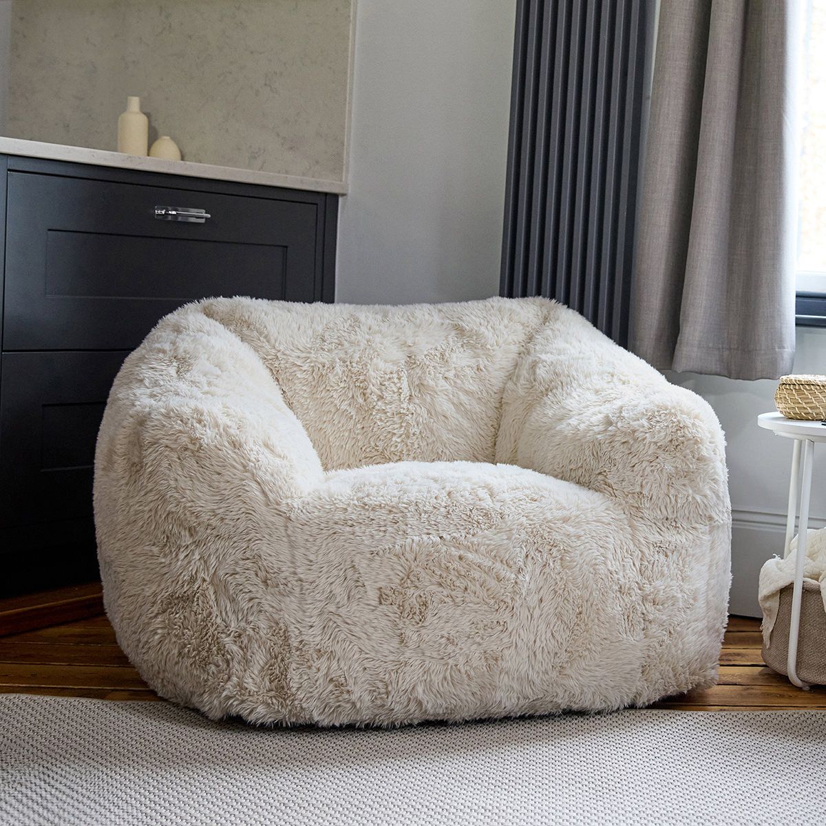 icon® Aspen Armchair, Faux Fur Natural