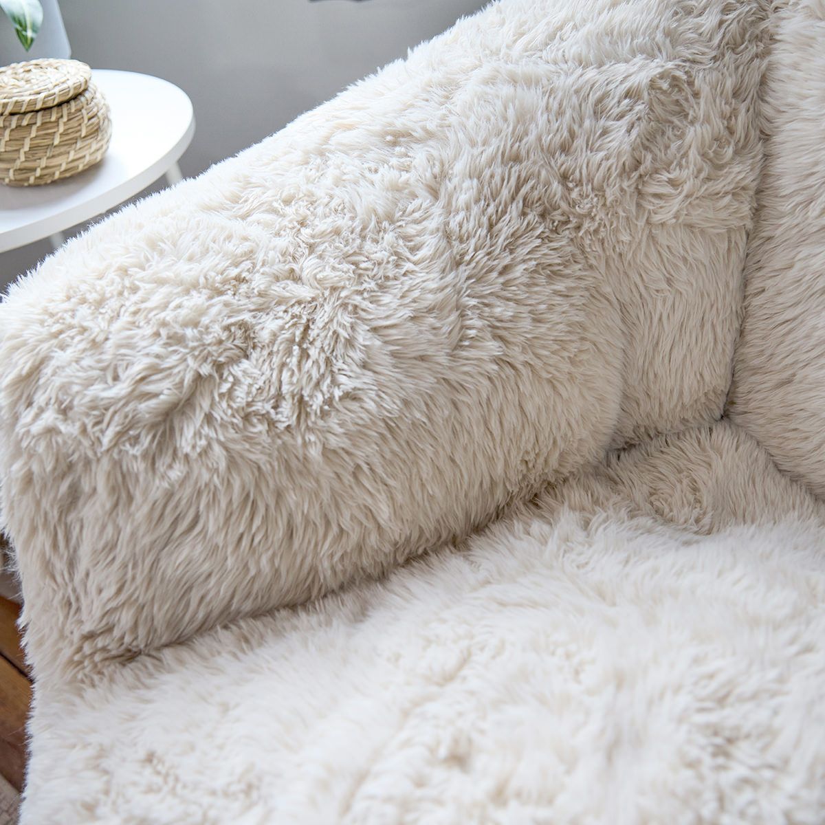 icon® Aspen Armchair, Faux Fur Natural