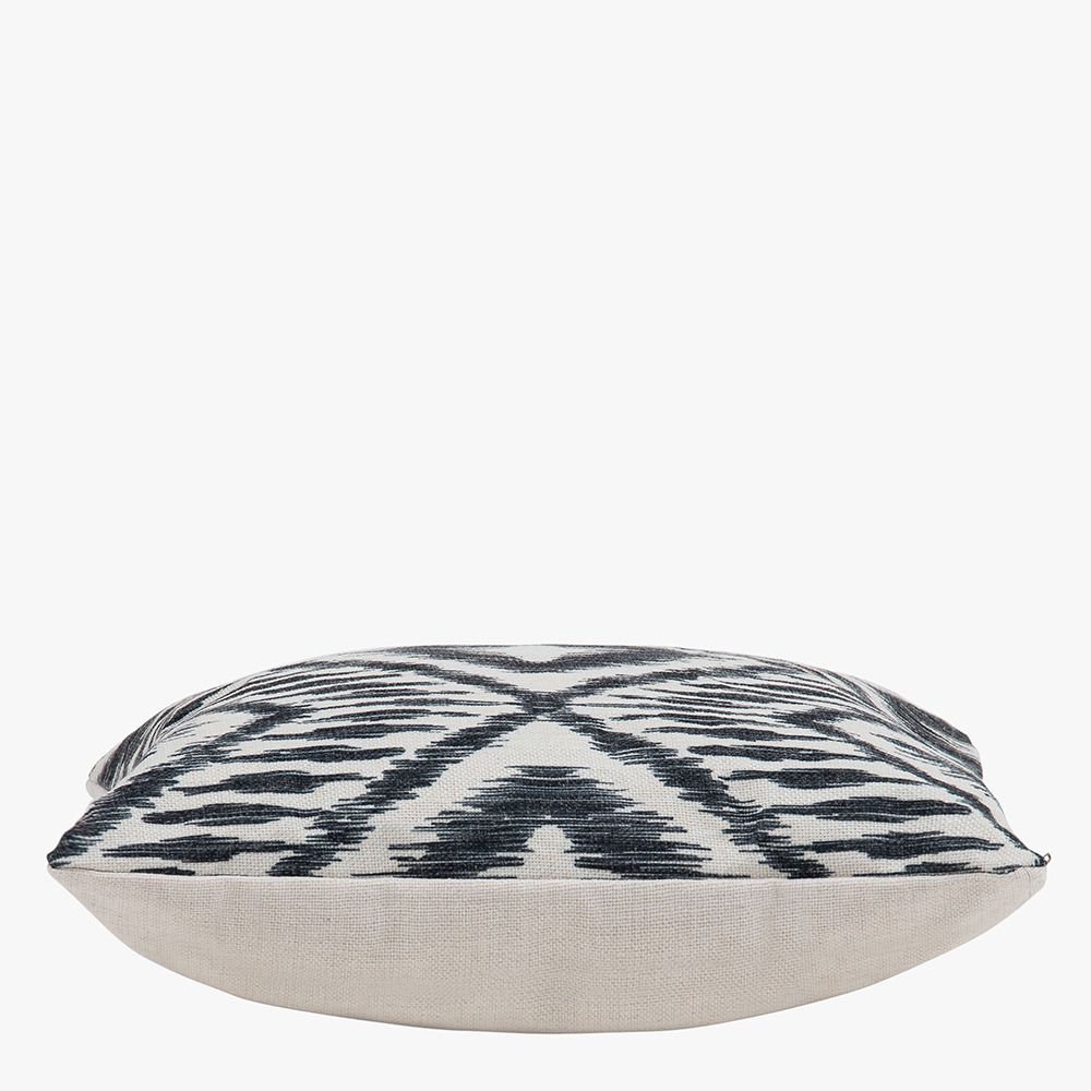 icon® Kyoto Sketch Geometric Print Outdoor Cushion