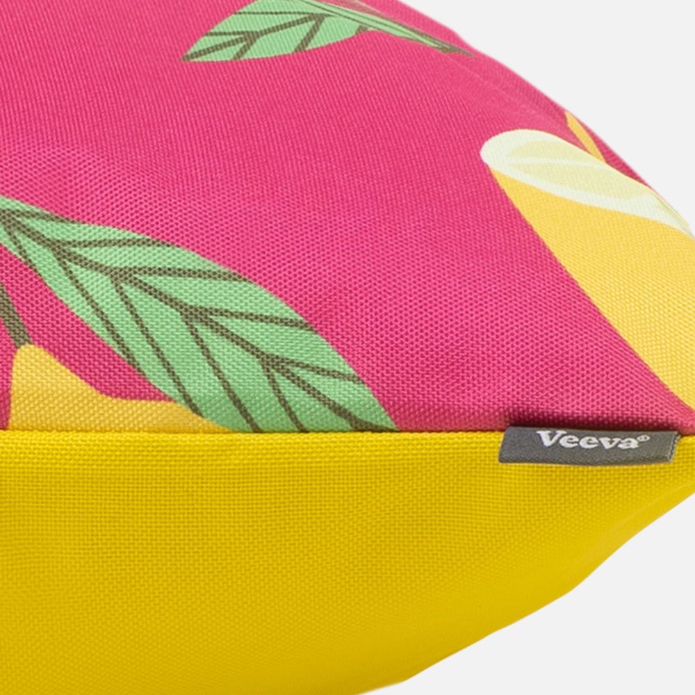 icon® Lemons Indoor-Outdoor Cushion, Yellow