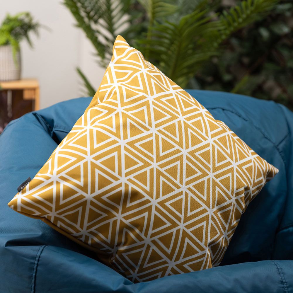 icon® Geometric Print Indoor-Outdoor Cushion, Yellow