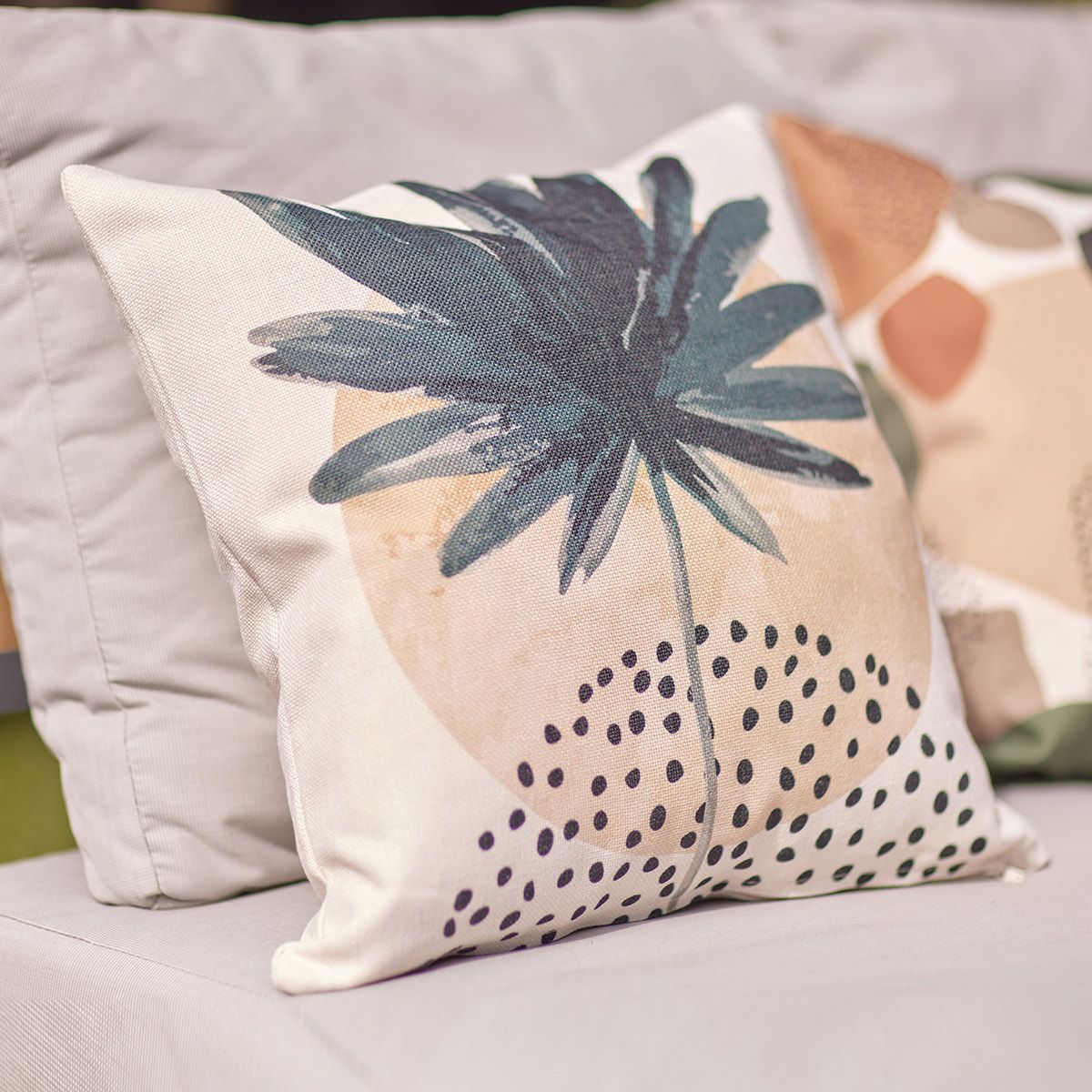 icon® Mono Palm Kyoto Outdoor Cushion