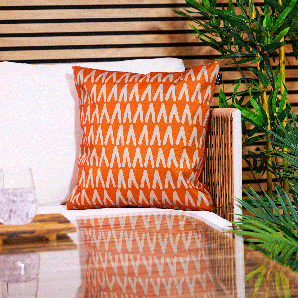 icon® Abstract Print Indoor-Outdoor Cushion